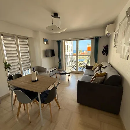 L'eden - Front De - Centre-ville - Parking Prive Apartment *